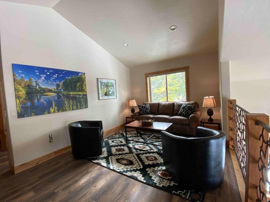 Cozy Luxury Townhome In Exclusive Eagle Bend - The Flathead Bigfork Kültér fotó